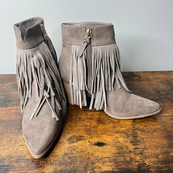 Betseyville by Betsey Johnson Leather Fringe Ankle Boots Sz 10 Western Festival - Picture 2 of 11